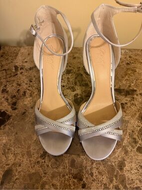 Jewel Badgley Mischka Silver Crisscross front Ankle-Strap Rhinestone Heels